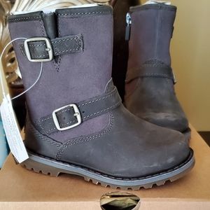 NWT! Toddler UGG T Hartwell